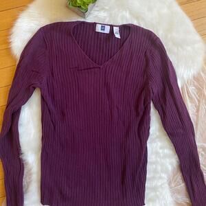 GAP Factory Store Ribbed V-Neck Sweater Size Large